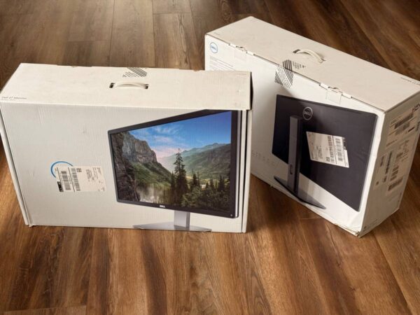 Dell P2715Q Ultra HD 4k HD 27" IPS monitor 100% sRGB like new